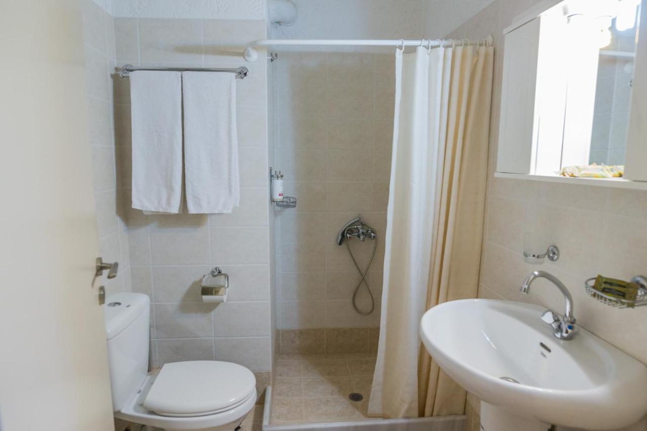 Faris Hotel Xirokampi 외부 사진
