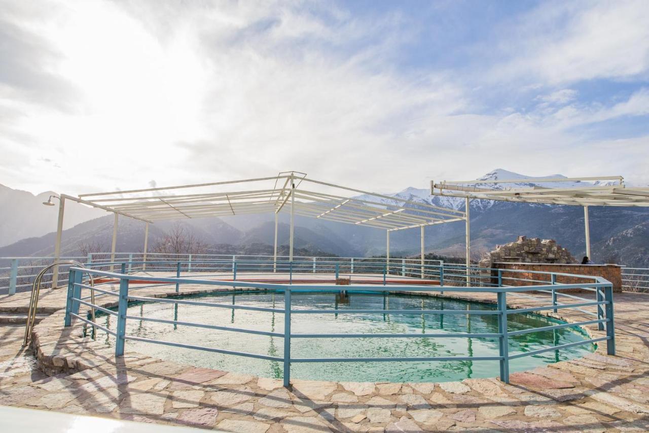 Faris Hotel Xirokampi 외부 사진